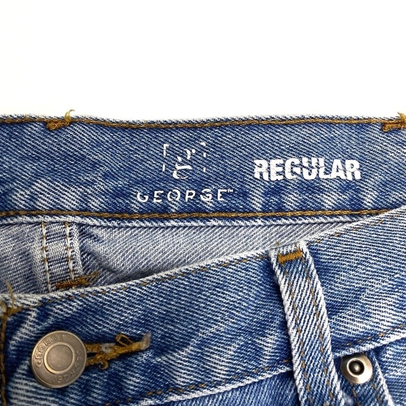 George Regular Fit Straight Leg Men's size 36x29 Medium Wash Blue Denim jeans - Picture 3 of 4